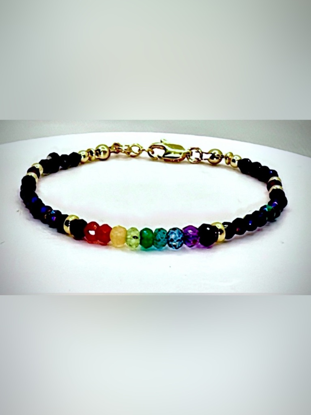 💛🧡❤️🩷💜💙💚🩵
Rainbow Gemstone Bracelet with 18k Gold Vermeil
